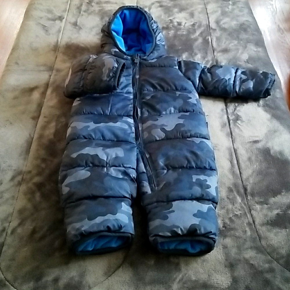 Baby snow suit
